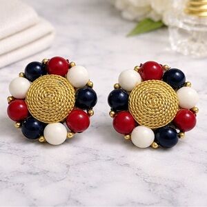 Red White & Blue Bead Cluster Gold Tone Rope Center Clip-on Earrings Vintage